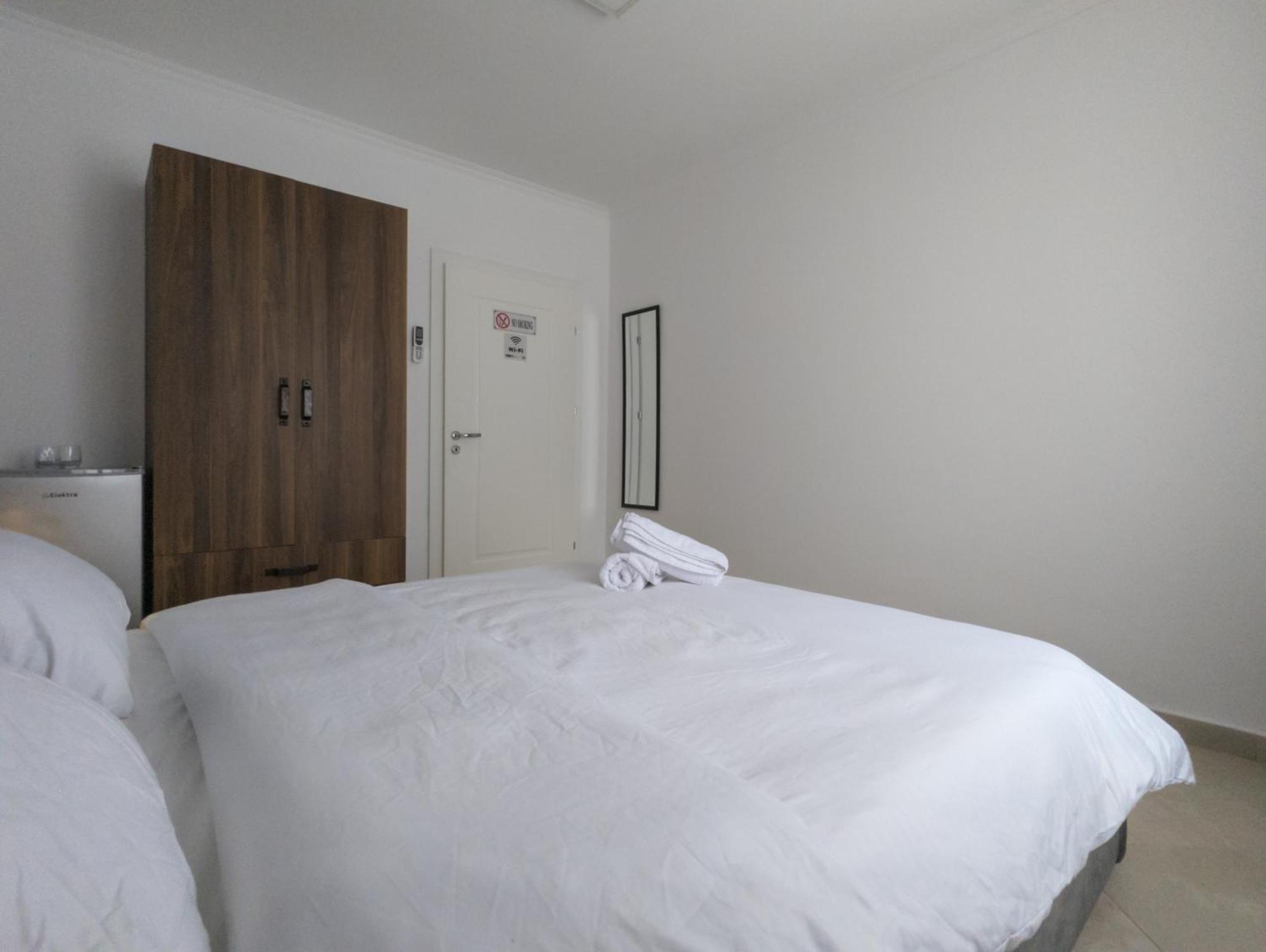 Center Luxury Rooms Tirana Exterior foto